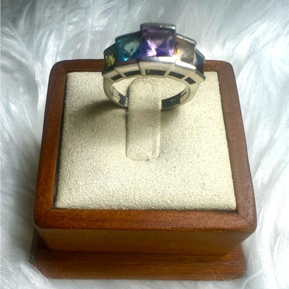 Vtg 925 Silver Amethyst, Blue Topaz, Citrine, Garnet, and Peridot Ring Size 6.5 - Picture 7 of 9